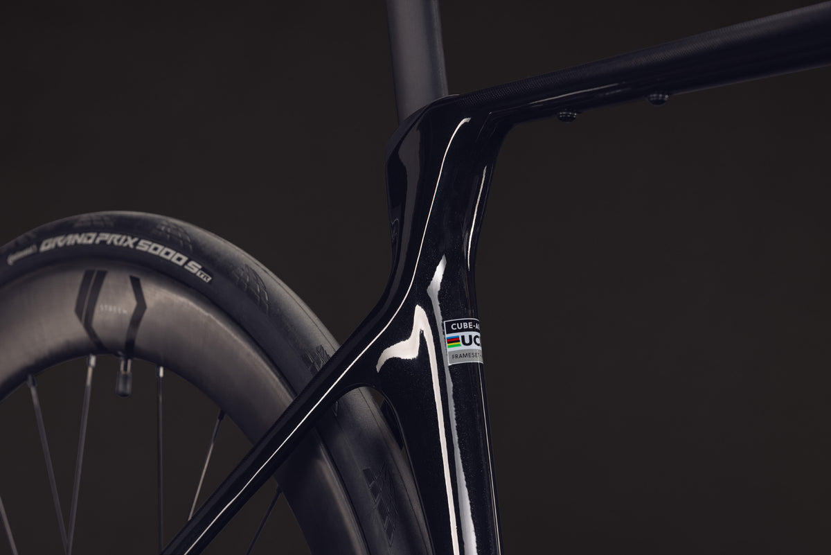 Cube Agree C:62 SLT Di2 blackpearl/switchwhite 2027