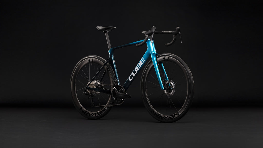 Cube Agree C:62 Race Chromeblue/Liquidblue 2027