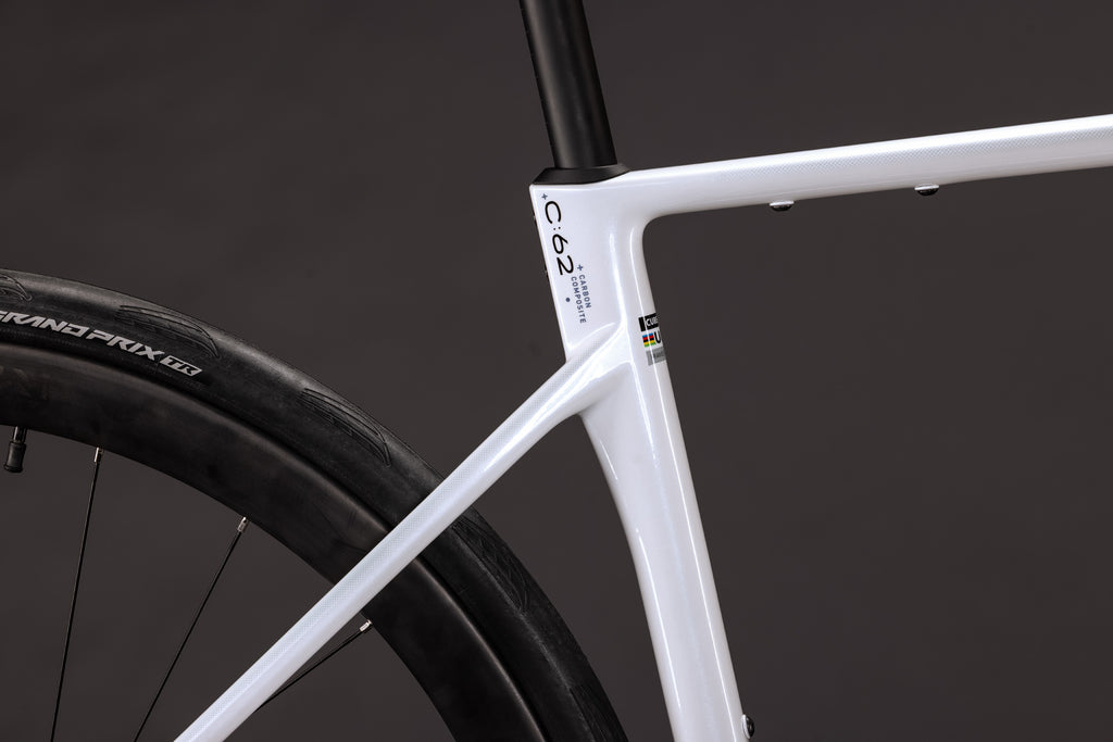Cube Attain C:62 SLX Metallicwhite/Black 2027