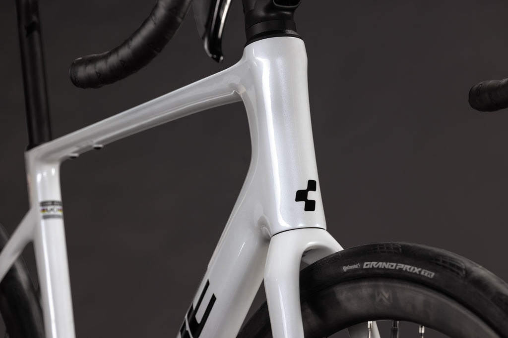 Cube Attain C:62 SLX Metallicwhite/Black 2027