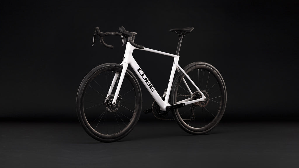 Cube Attain C:62 SLX Metallicwhite/Black 2027