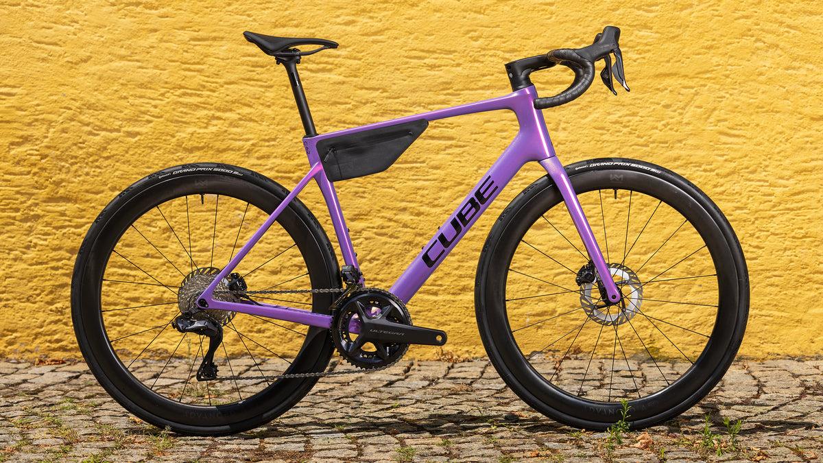 Cube Attain C:62 SLT Cosmicpurple/Black 2027