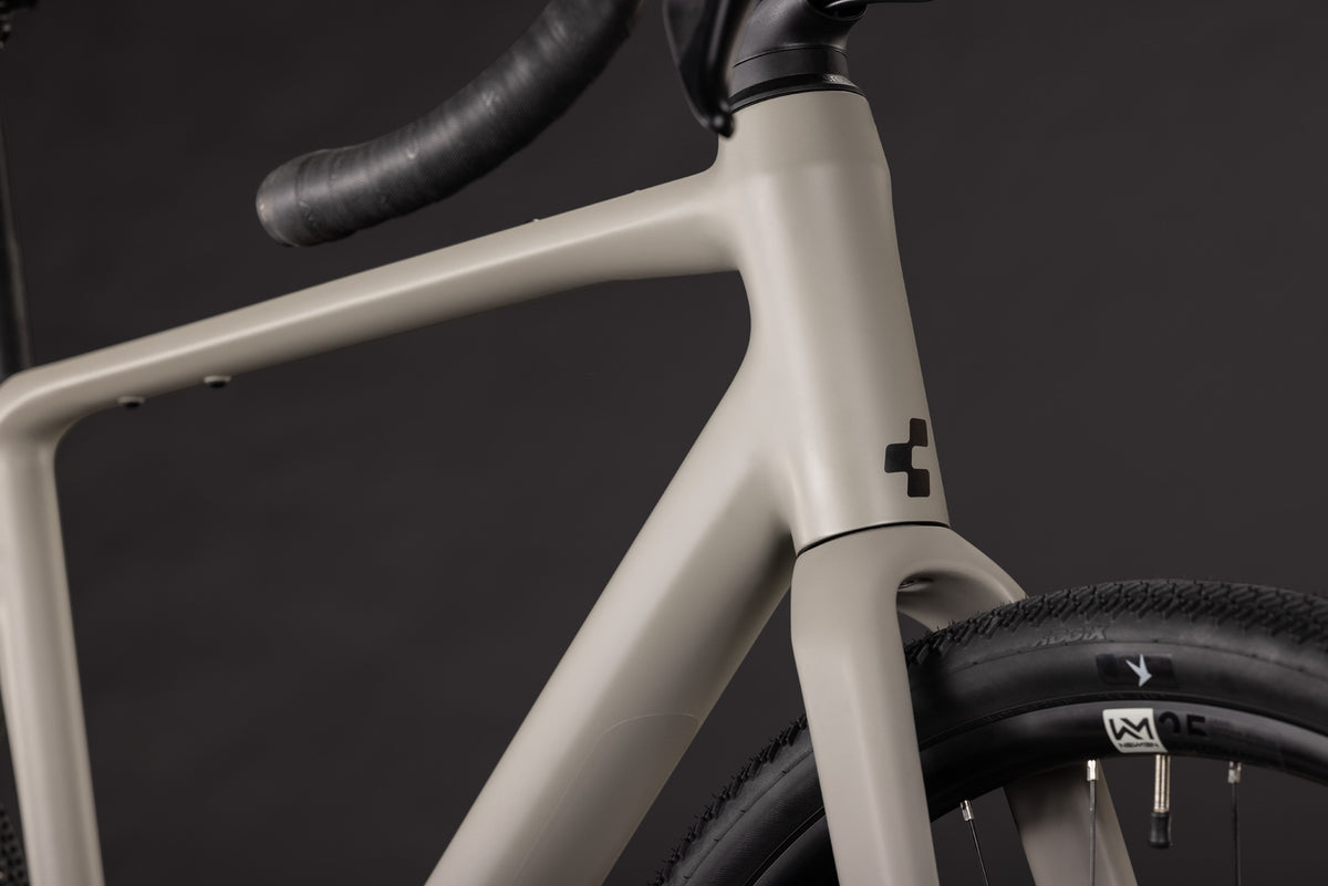 Cube Nuroad EX Oatgrey/Black 2027