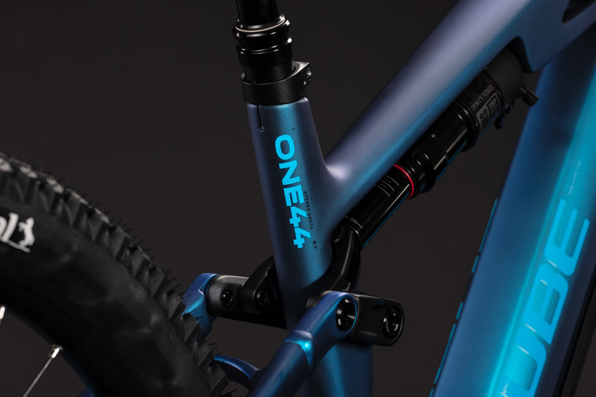 Cube Stereo Hybrid One44 HPC EXC Nebula/Blue 2027